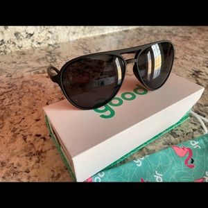 Goodr Black Sunglasses: Operation Blackout